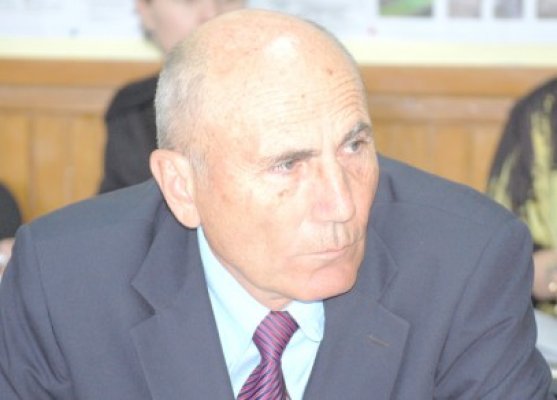 Fostul primar din Cernavodă zice că stă bine în sondajele personale
